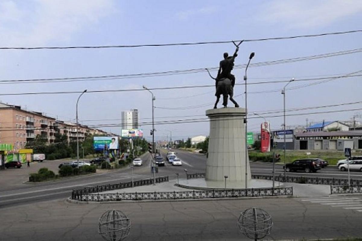 В Улан-Удэ у памятника «Юность Бурятии» устроят переход для пешеходов
