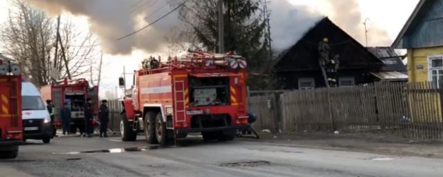 В Казани при пожаре в частном доме погибла многодетная семья