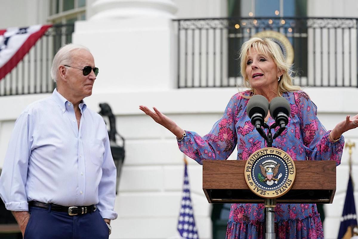 Адвокат допустил преследование Джилл Байден за «эксплуатацию» Байдена