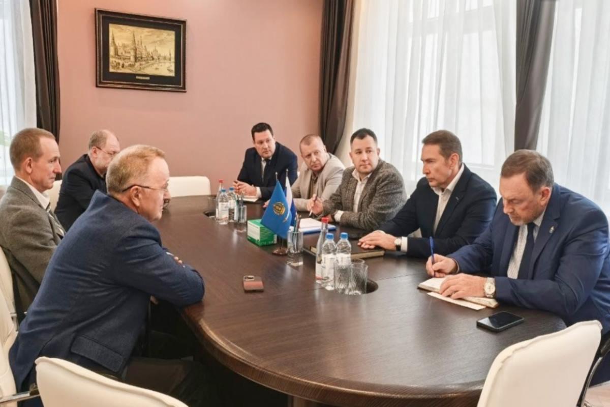 В Астрахани проходит двухдневная конференция с участием нейрохирургов Москвы и ЮФО