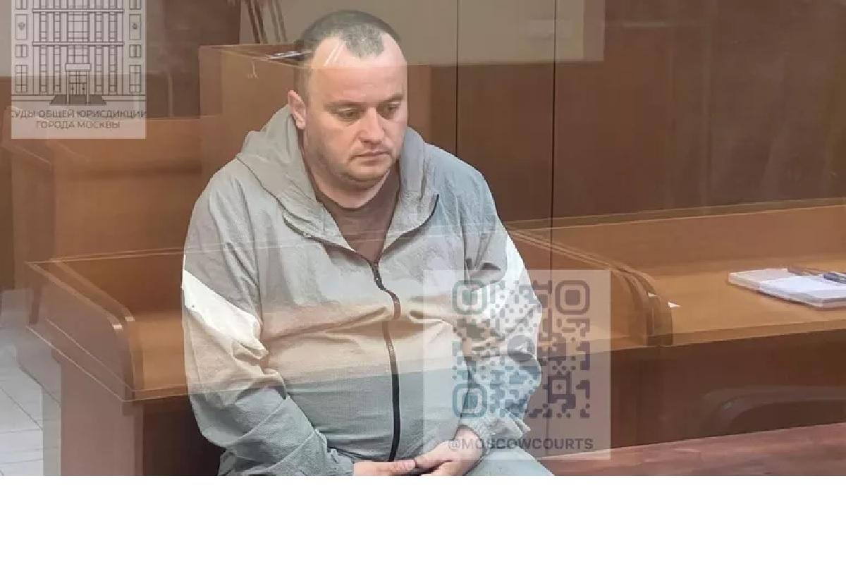 «Ударил ножом в сердце и сбросил из окна»: в Москве арестовали обвиняемого в убийстве девушки из Нигерии