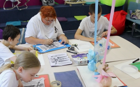 В Туле для детей проводят профилактику тревожности с использованием методов арт-терапии