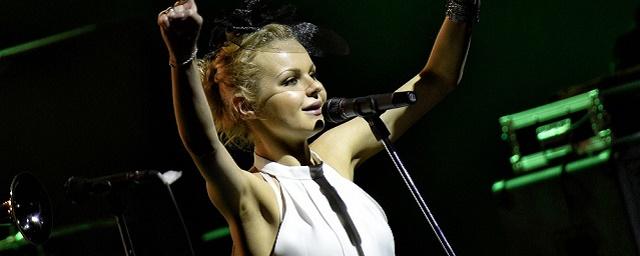Экс-солистка группы «Ленинград» Алиса Вокс отправится в сольный тур