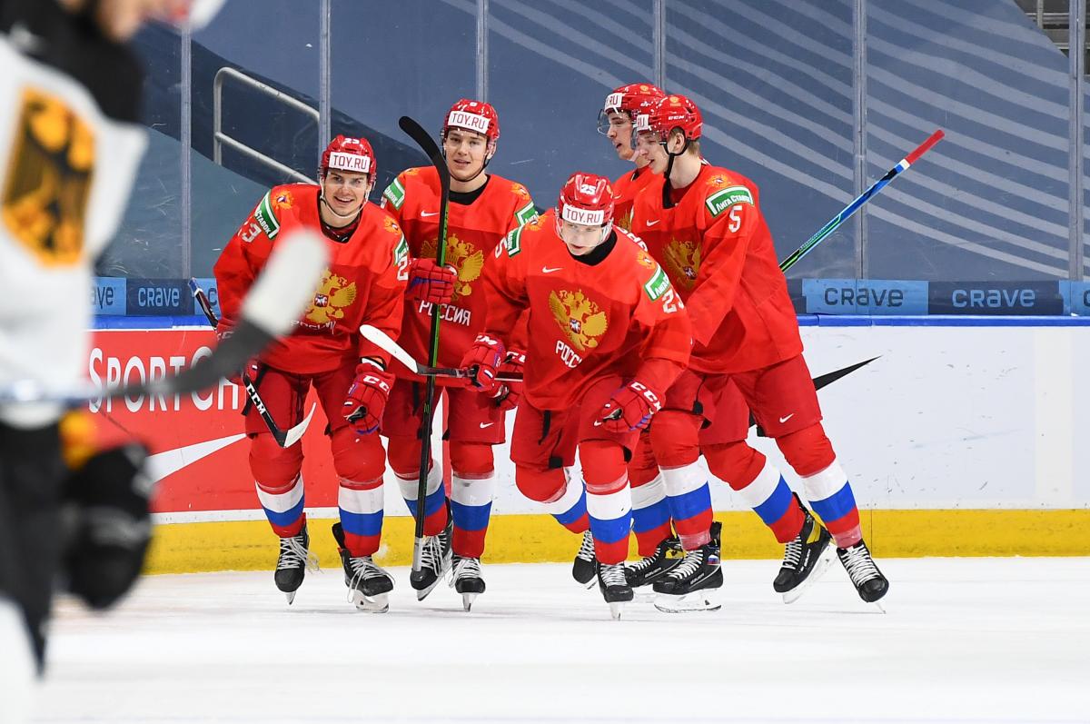 Россия сыграет с Канадой в полуфинале МЧМ-2021