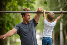 В Лаганском районе Калмыкии развивают инициативы ответственного отцовства