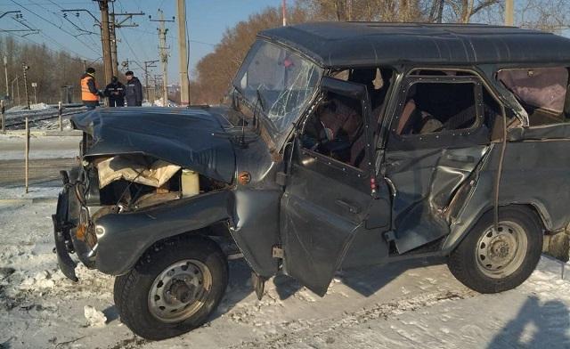В Новосибирской области сбитый электричкой автомобиль выставили на продажу