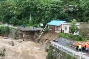 В Китае ливни привели к наводнениям