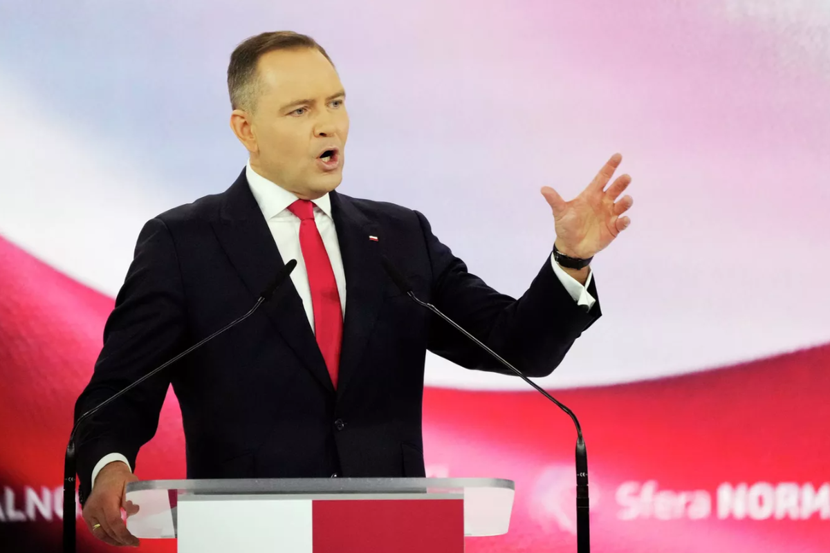 В последний раз: президент Польши взял под прицел закон о помощи украинским беженцам