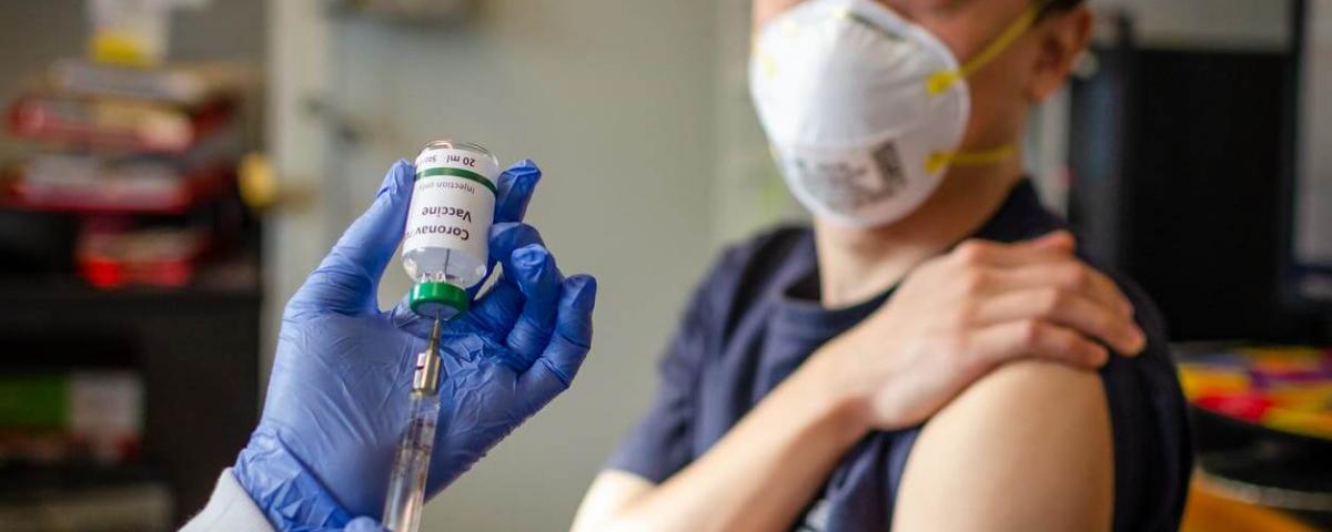 Южная Корея признала первый случай смерти после вакцинации от COVID-19