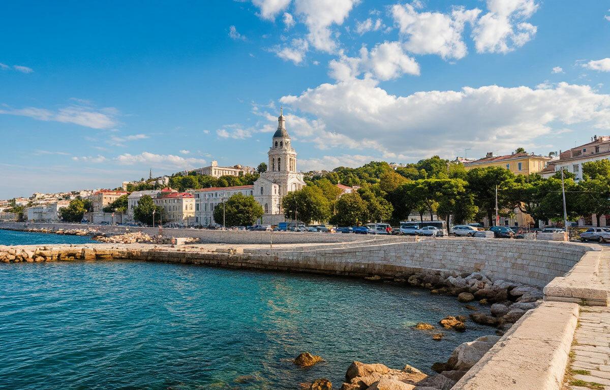 Севастополь за восемь месяцев принял более 367 тысяч туристов