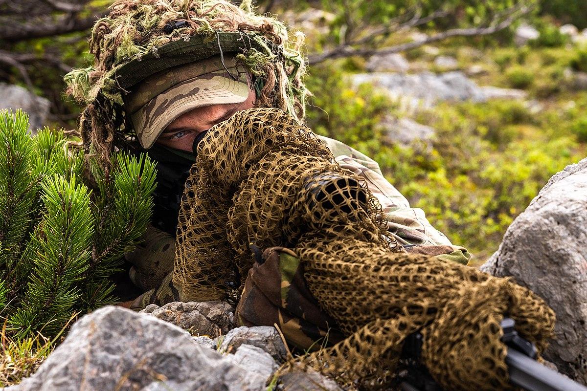 Выстрел на миллион: русский снайпер уложил бойца ВСУ рикошетом от чужой пули