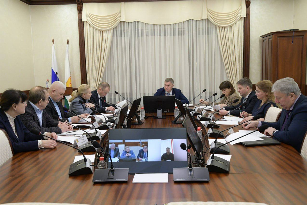 Спикер ЗС Кировской области Роман Береснев: Депутаты ждут вопросов и предложений по законопроекту о поддержке кадров для АПК