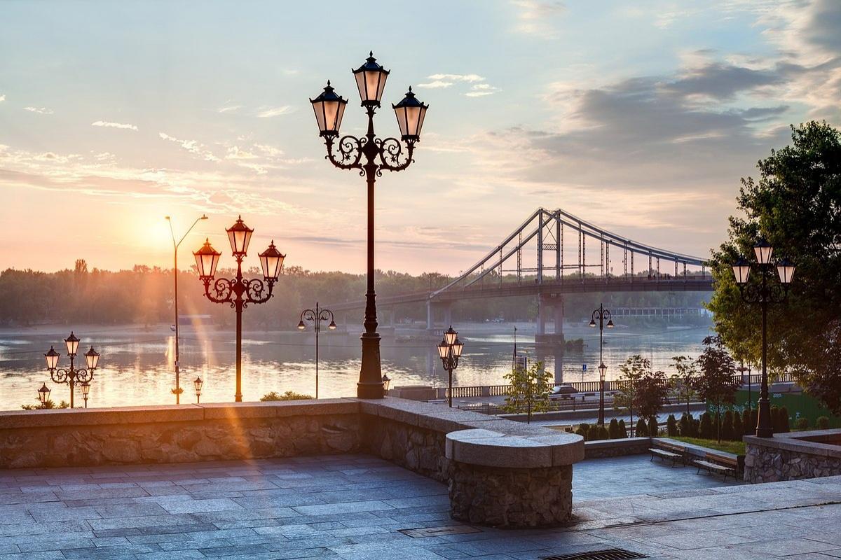 Новая волна протестов на Украине: три шага к свержению Зеленского