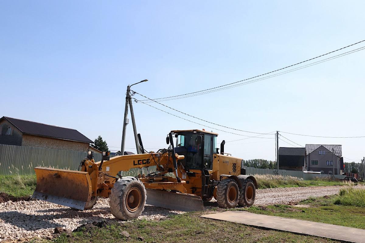 Губернатор Подмосковья Андрей Воробьев объявил о программе по ремонту проселочных дорог