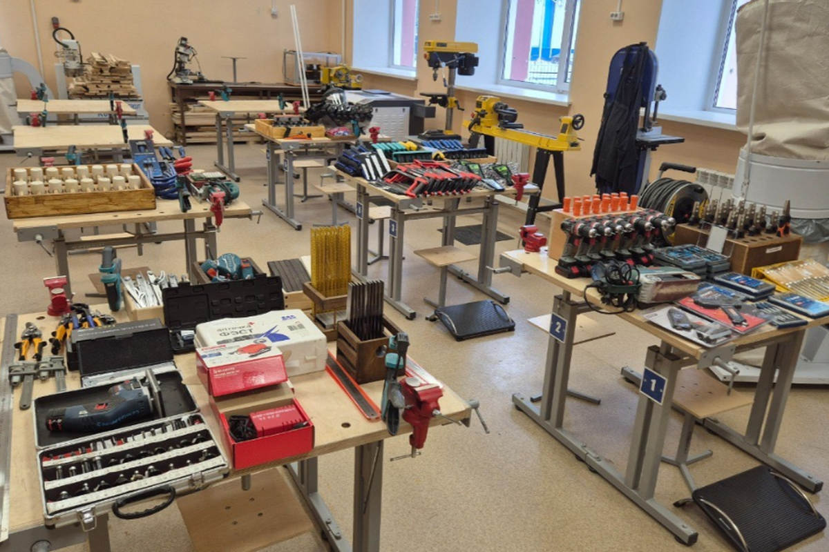 В школах Югры установили новое оборудование для уроков