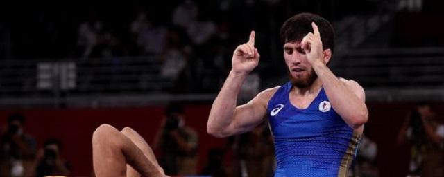 Борец Заур Угуев завоевал золотую медаль Олимпиады-2020