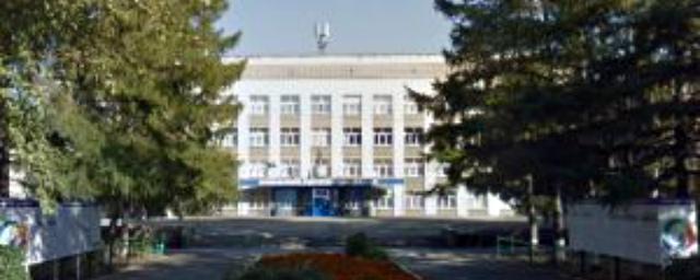 Директора новосибирского колледжа уличили в крупном взяточничестве