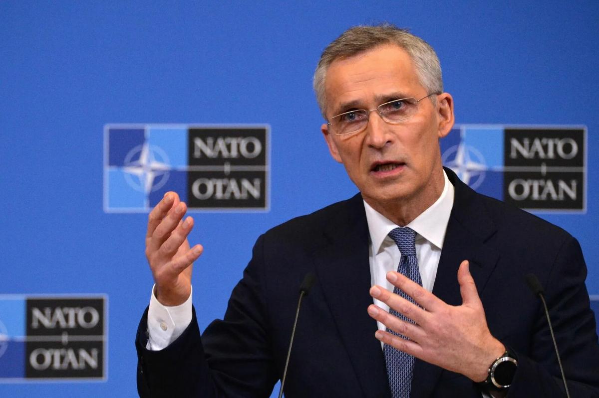 НАТО обсуждает приведение ядерных боеголовок альянса в боевую готовность