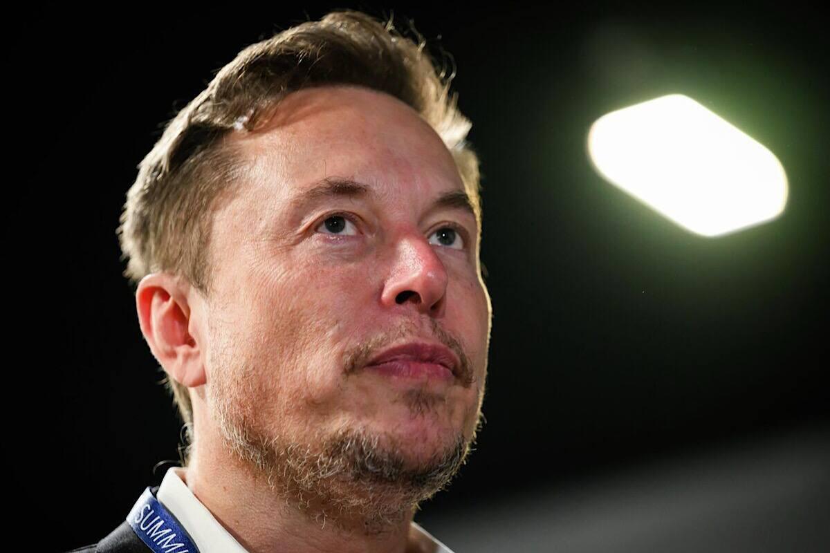 Илон Маск призывал страны блока выйти из ЕС из-за угрозы демократии