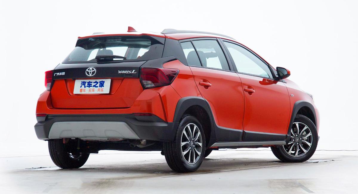 Toyota начала продажи бюджетного кроссовера Yaris LX