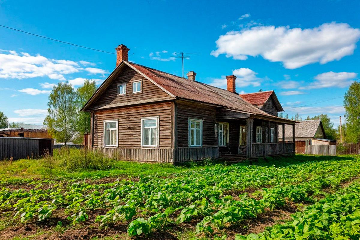 В Псковской области изменят закон о предоставлении земли семьям участников СВО