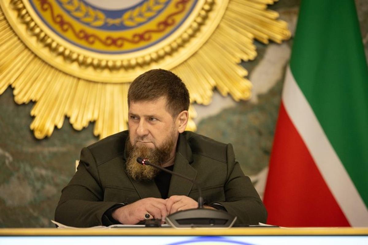 Глава Чечни сообщил о направлении захваченной бронемашины на фронт