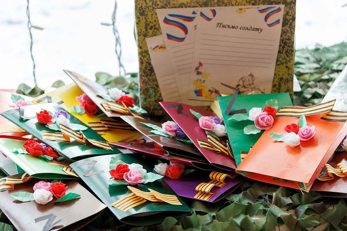 Более 20 тонн гумпомощи отправили в зону СВО за два года участники казачьего общества «Кунцево»