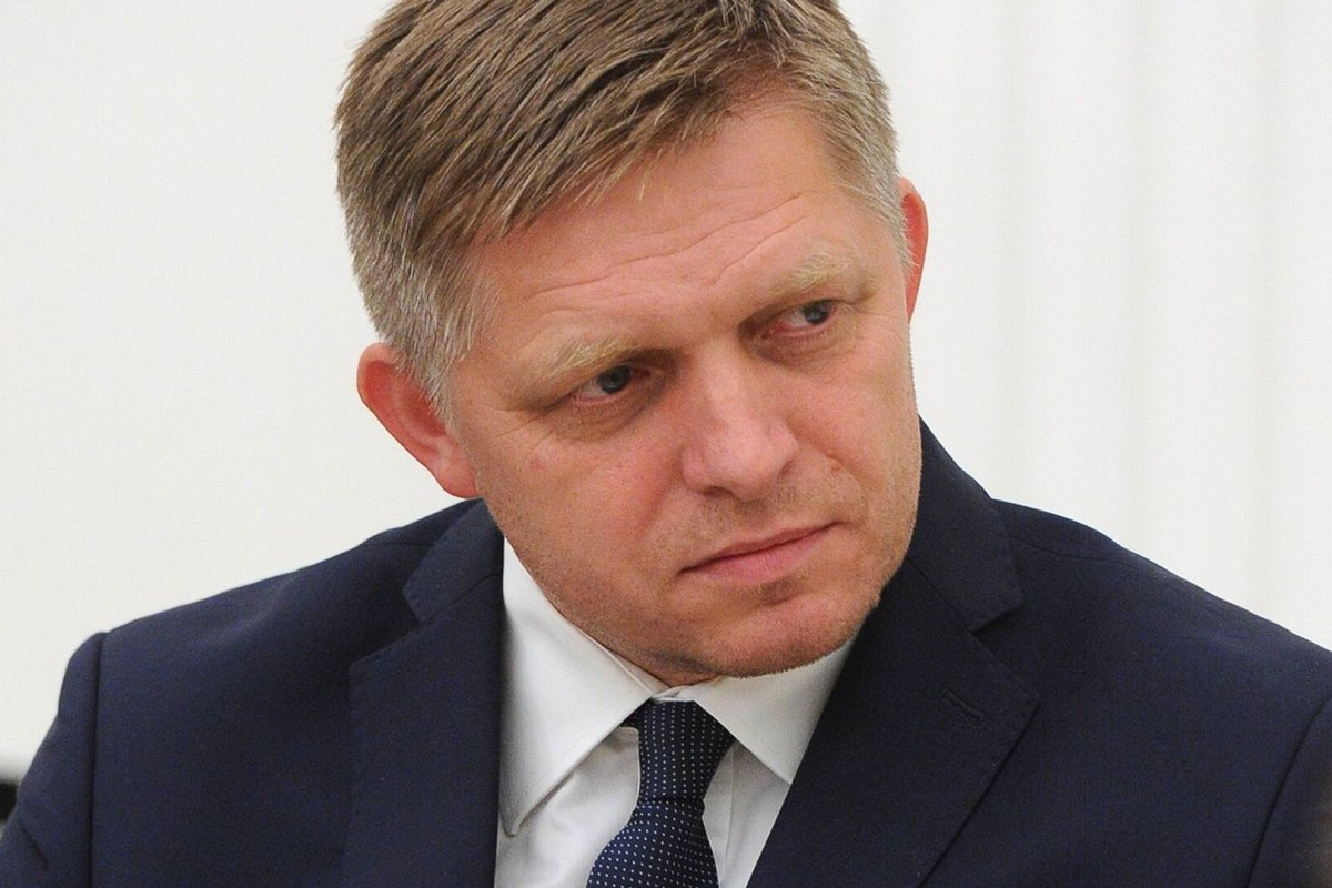 Премьер Словакии Фицо предложил Киеву готовиться к потере территорий ради мира
