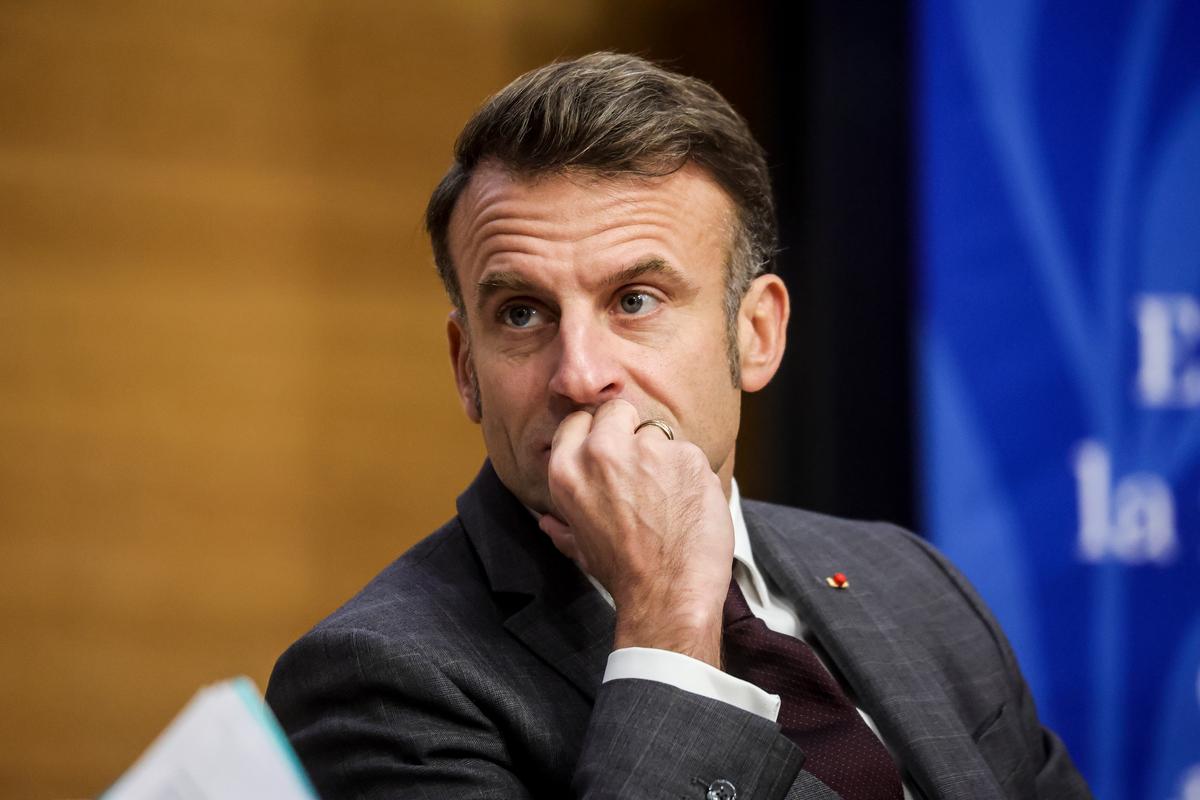 В Британии Макрона назвали «хромой уткой»