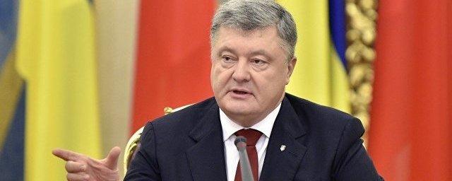 Порошенко одобрил закон о допуске иностранных военных на Украину