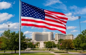 Еврокомиссар Макграт: Россия должна понести наказание