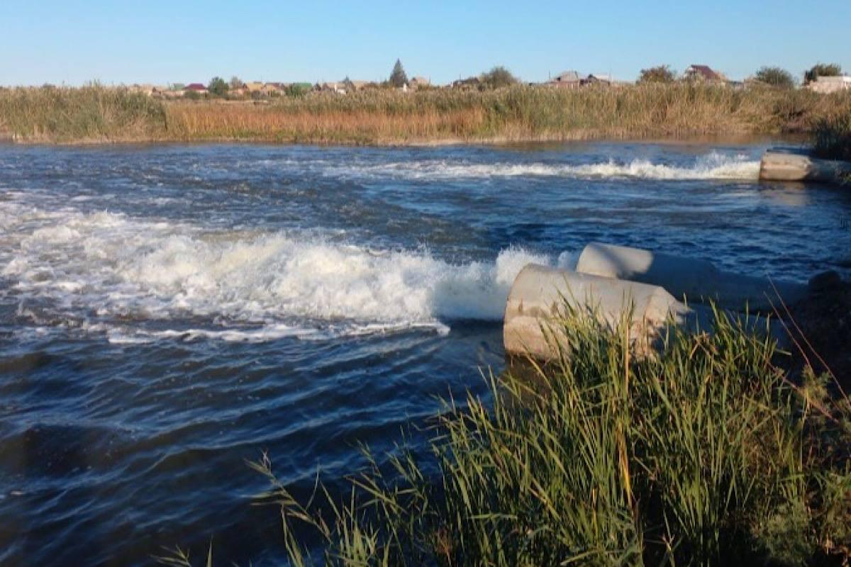 В Астраханской области приступают к активной подкачке воды в пересыхающие водные объекты
