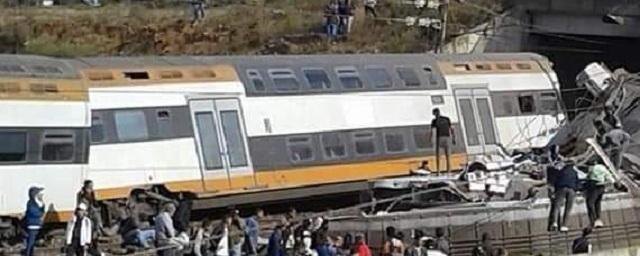 В Марокко при сходе поезда с рельсов пострадали 90 человек