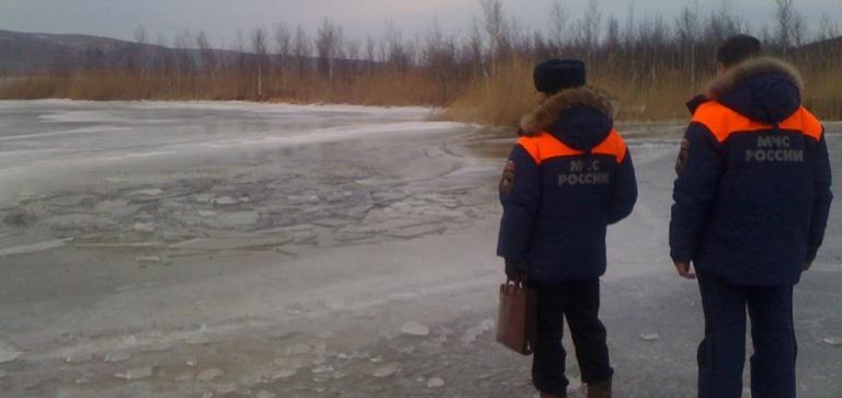 В Ульяновкой области рыбаков унесло на льдине по Волге