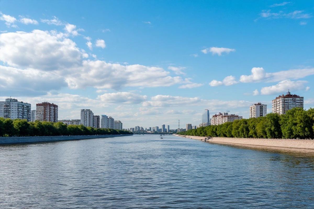 Вода наступает: Амур в Хабаровске пробил очередную отметку, город готовится к худшему