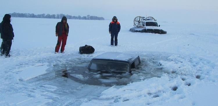 В Прикамье на дне Камы нашли тело провалившегося под лед водителя авто