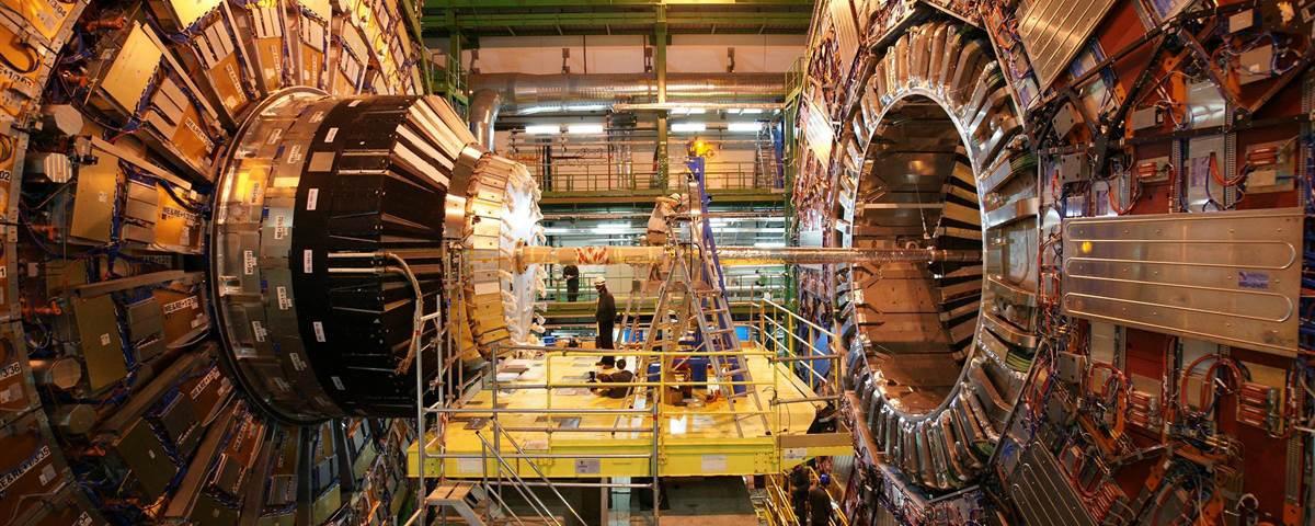 К 2028 году в Новосибирске построят коллайдер для очарованных кварков