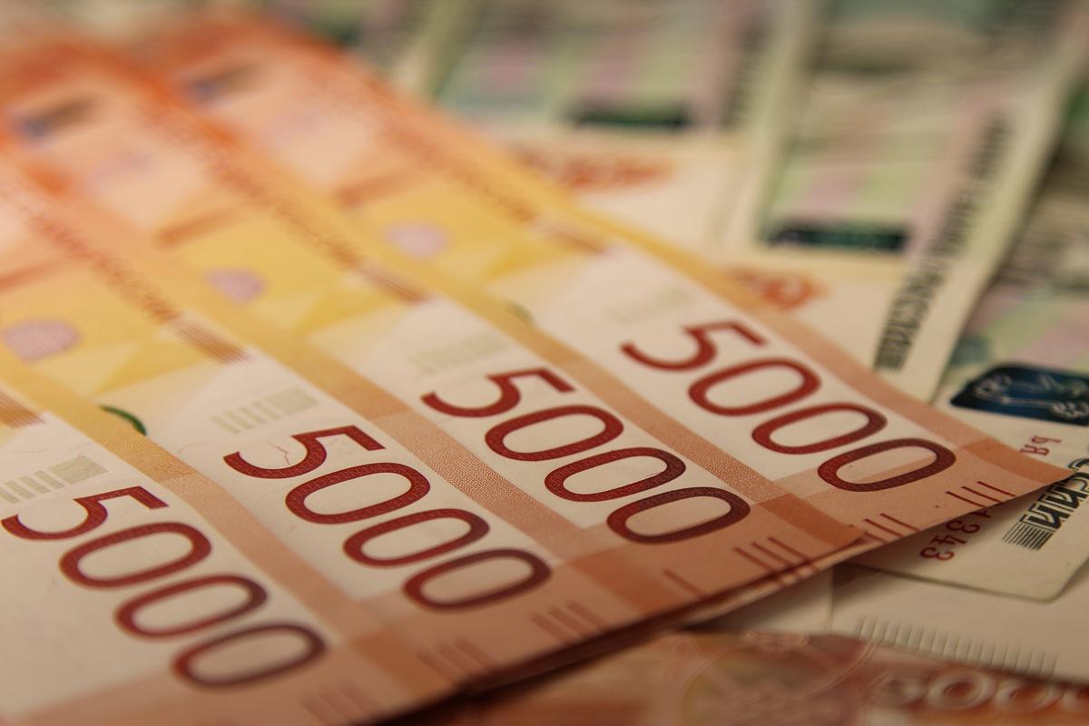 Реклама в соцсетях привела к потере 7 млн: как аферисты обманули жительницу Зауралья