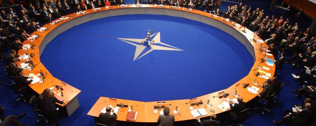 Мария Захарова: НАТО находится на грани прямого вооруженного конфликта с Россией