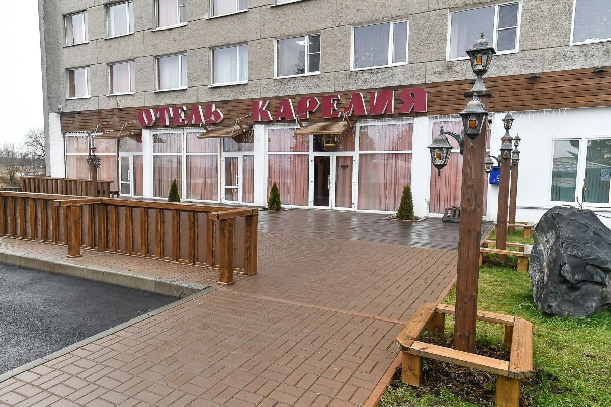 Ночь в трехзвездочных отелях Карелии летом в среднем составила почти 15 тысяч рублей