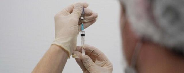 В Москве началась вакцинация добровольцев «Спутником лайт»