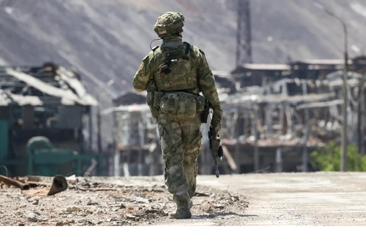 Группу военных обвинили в грабежах, разбое и убийстве сослуживца в Курской области