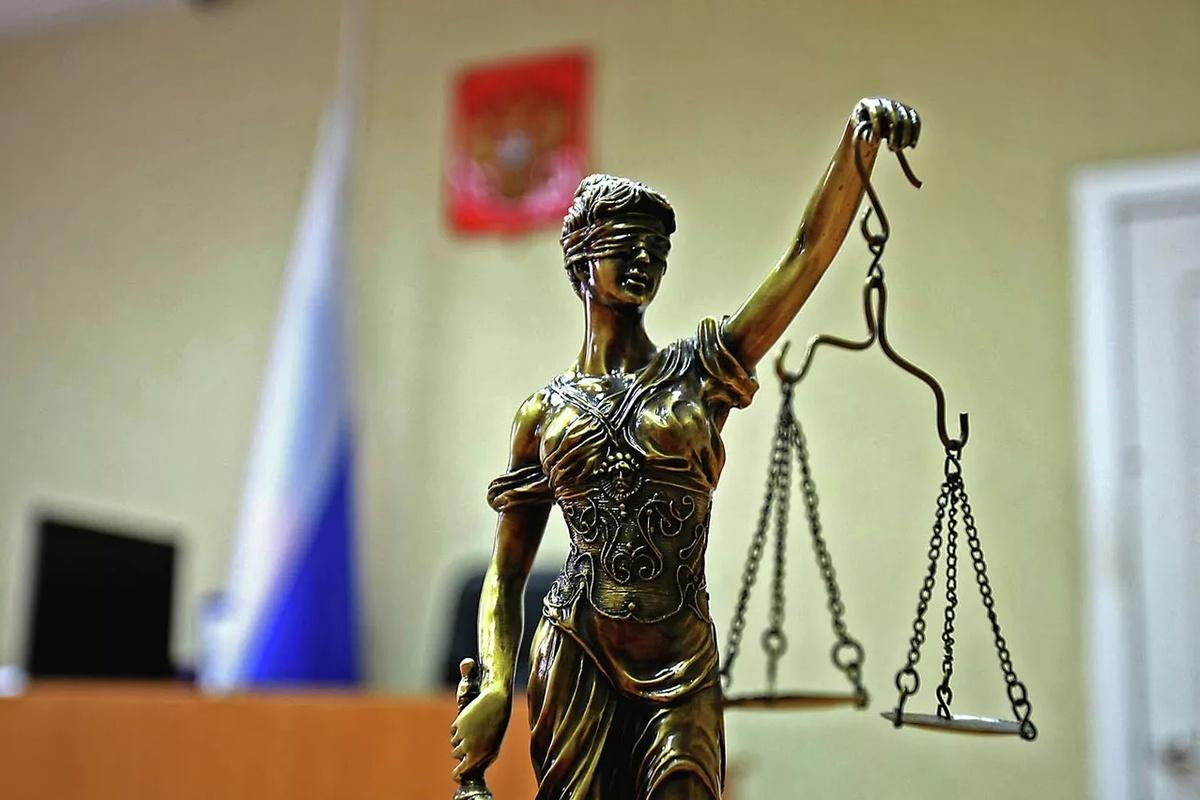 Судья накинулась на сотрудника Росгвардии и лишилась мантии