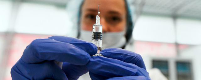 Вирусолог назвал идеальный момент для вакцинации от COVID-19