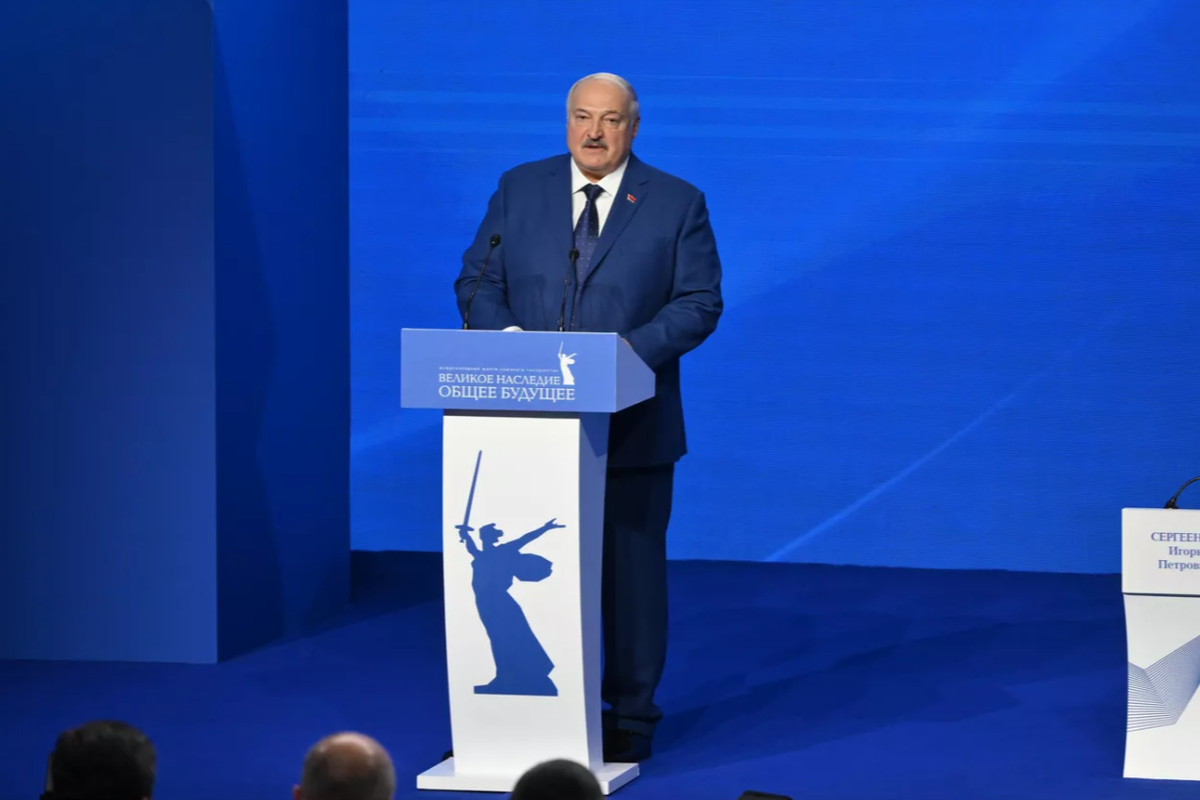 Белорусский президент призвал не верить Западу на слово