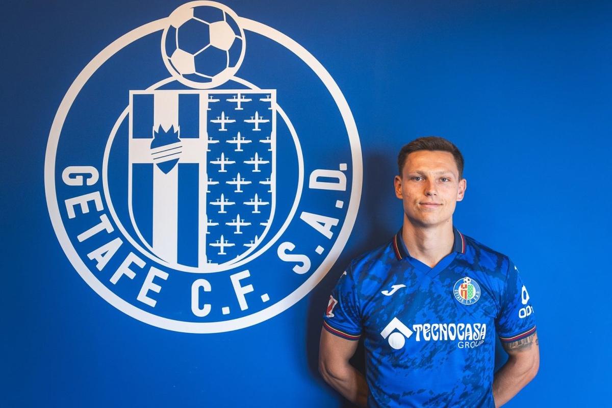 Испанский матадор будет забивать голы в суровом Хабаровске