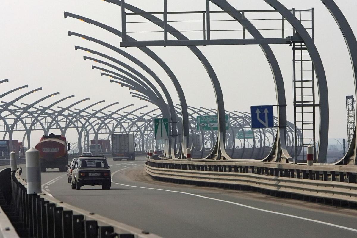 Проезд по ЗСД в Петербурге оказался самым дорогим в стране из числа платных дорог