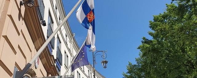 В Петербурге генконсульство Финляндии приостановило запись на выдачу виз