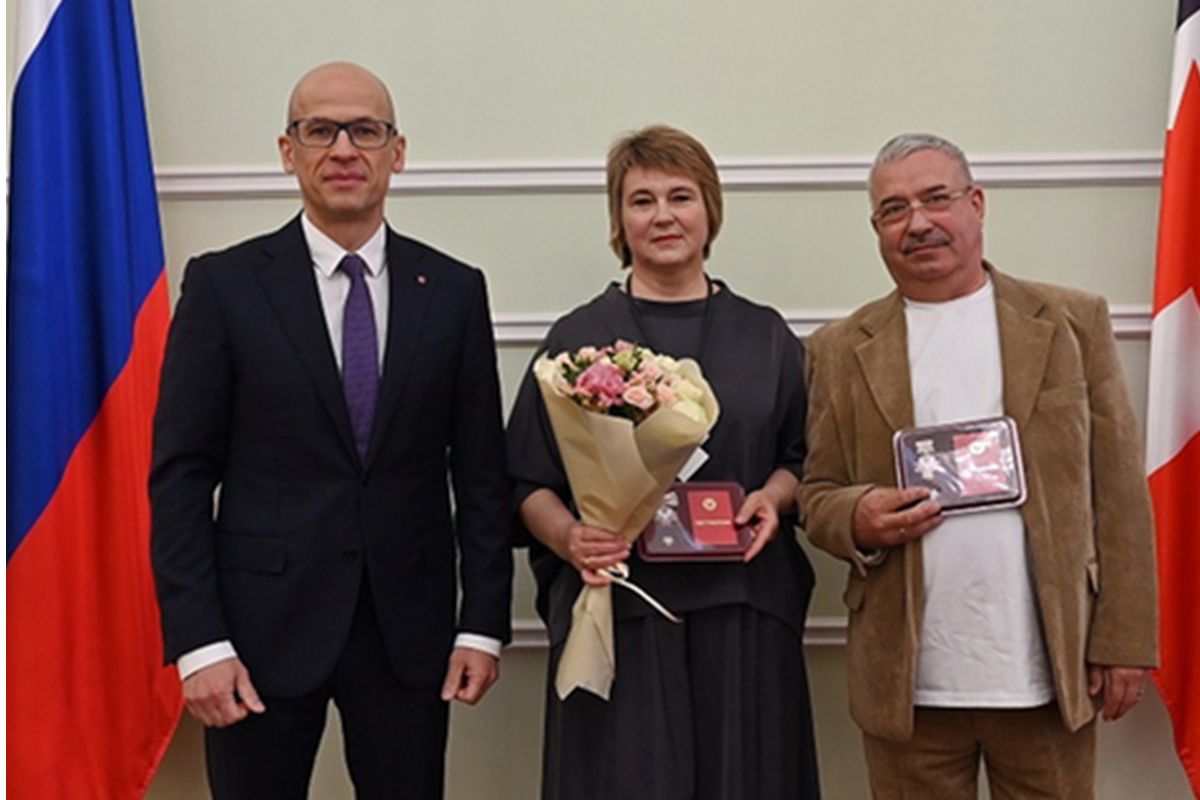 Глава Удмуртии вручил награды многодетным семьям ко Дню семьи