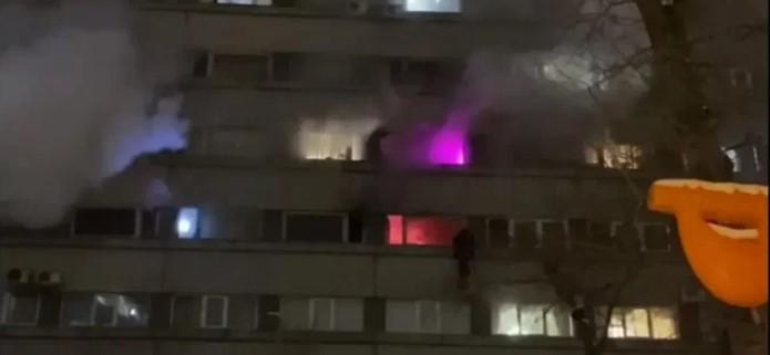 Врио главы МЧС Ткаченко попал в ДТП по дороге к пожару в гостинице в центре Москвы